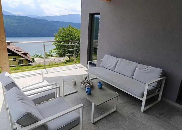 Modern House In The Woods With A View Of Millstaettersee